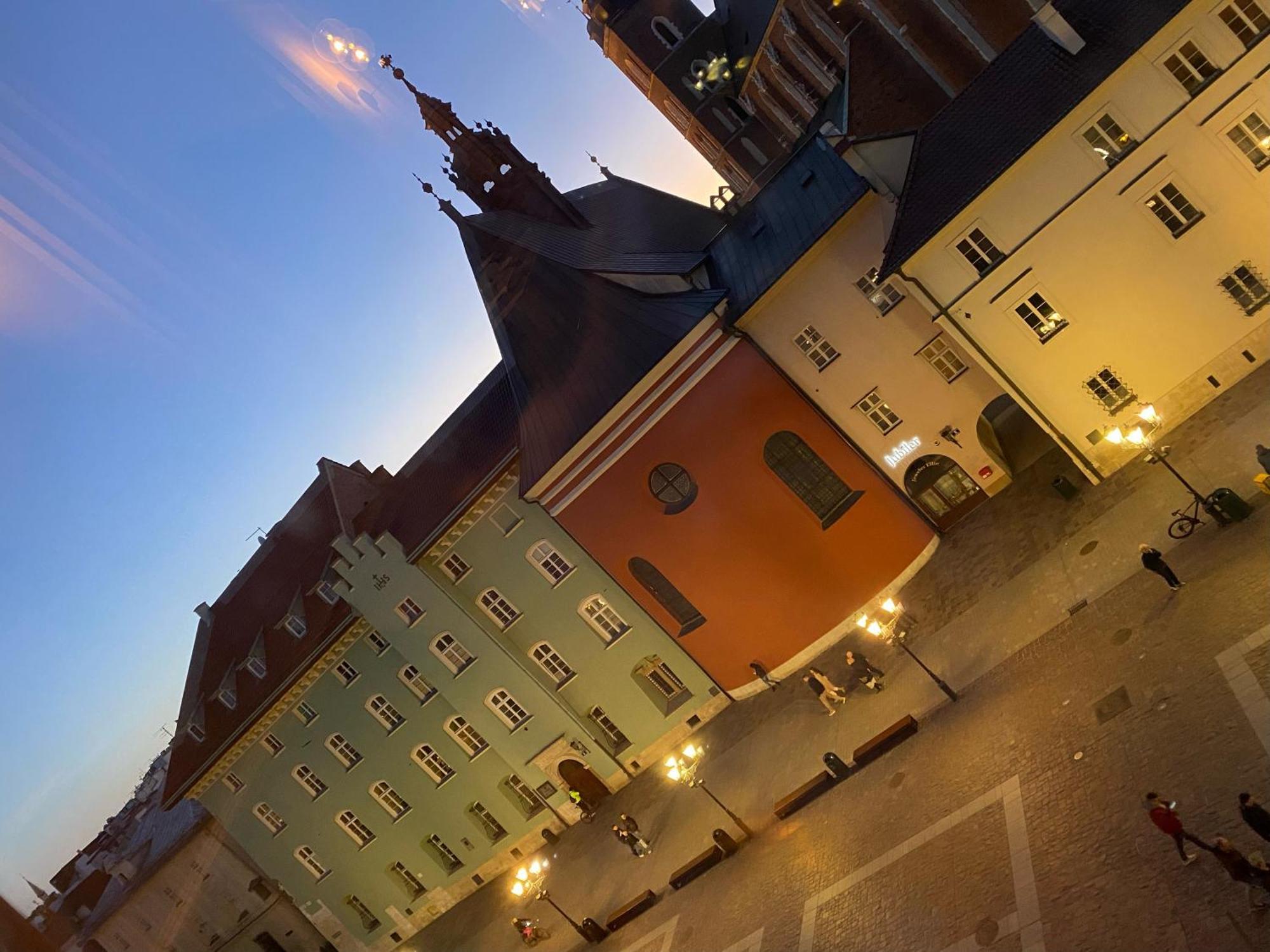 Lux Stays By Torres At K39 Krakow Dış mekan fotoğraf